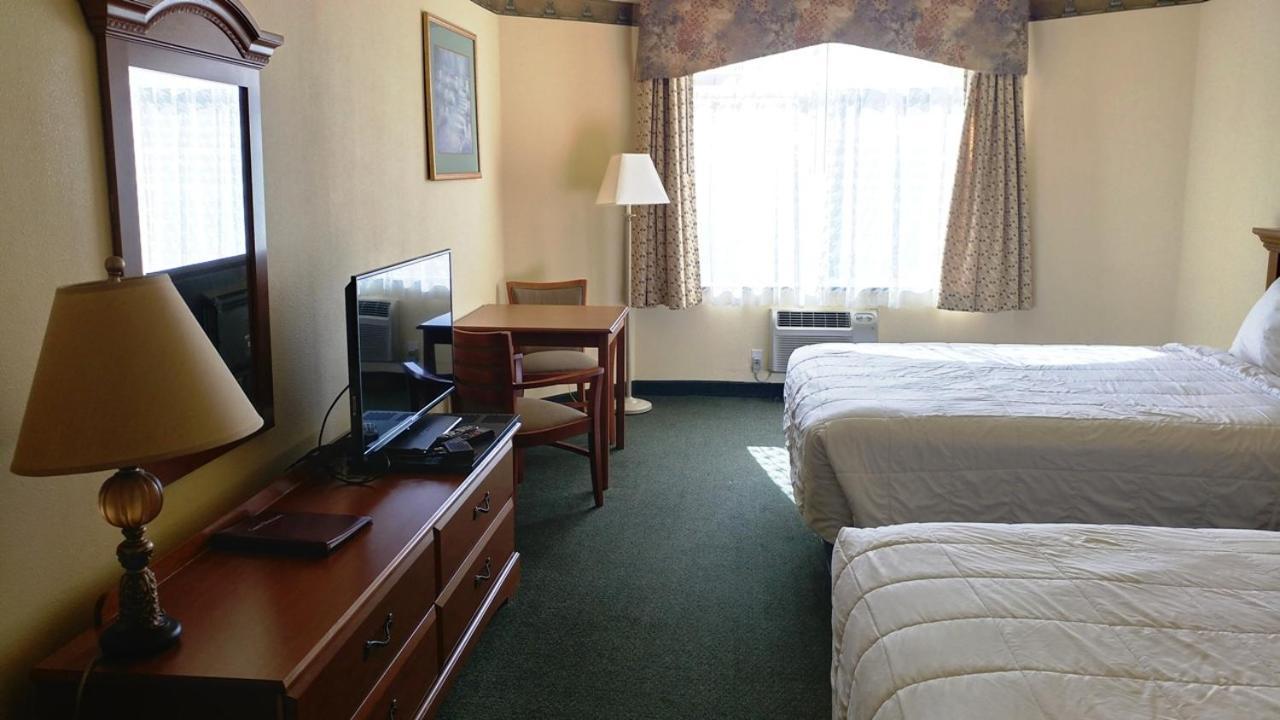 Palace Inn & Suites Lincoln City Eksteriør bilde