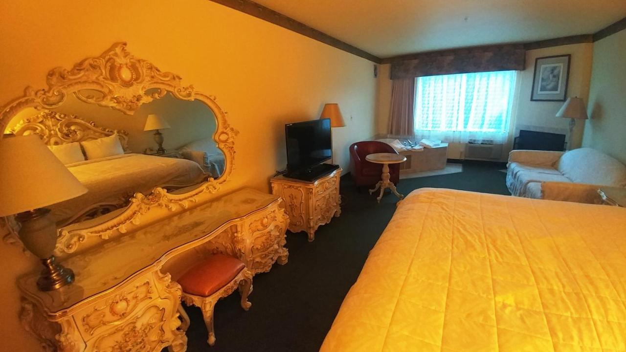 Palace Inn & Suites Lincoln City Eksteriør bilde
